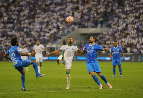 تسريب التشكيل.. يايسله يستقر على ثلاثي هجومي أمام الهلال