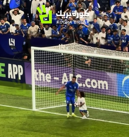 فيديو «كورة بريك» | نجل سالم الدوسري يخطف الأنظار في مباراة الهلال والدحيل