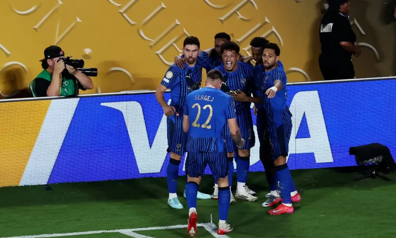 إصابة جديدة تُربك تحضيرات الهلال لمواجهة الأهلي 